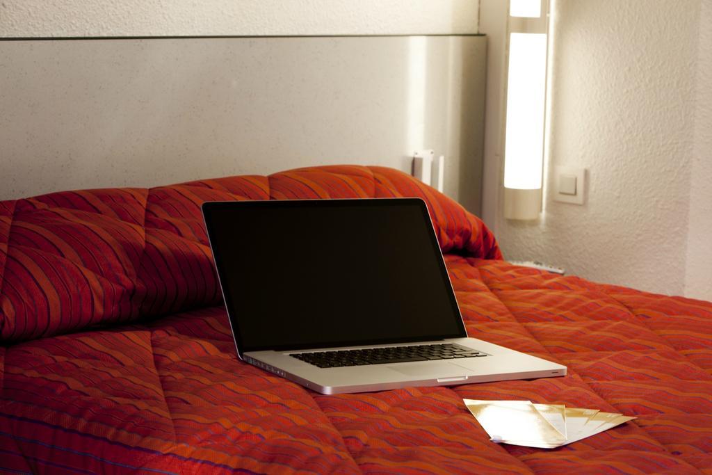 Premiere Classe Saintes Habitación foto